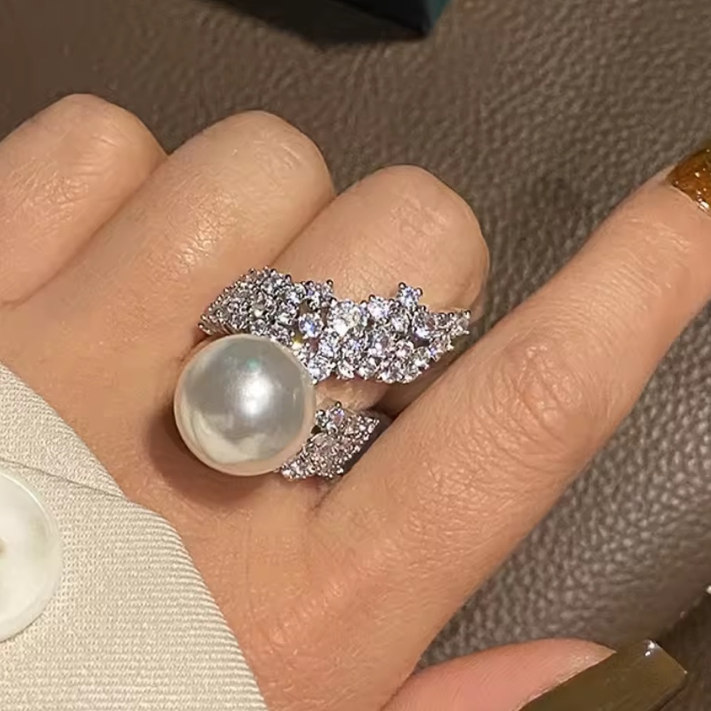 Luxe Pearl Diamond Wrap Ring | Statement Leaf Design | Adjustable